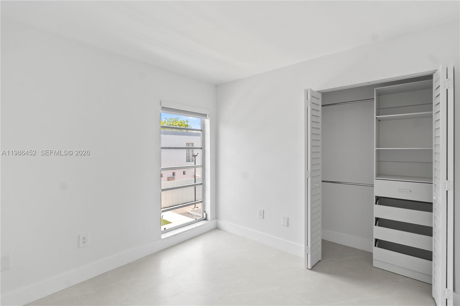 ALHAMBRA MANORS CONDO - Residential Lease