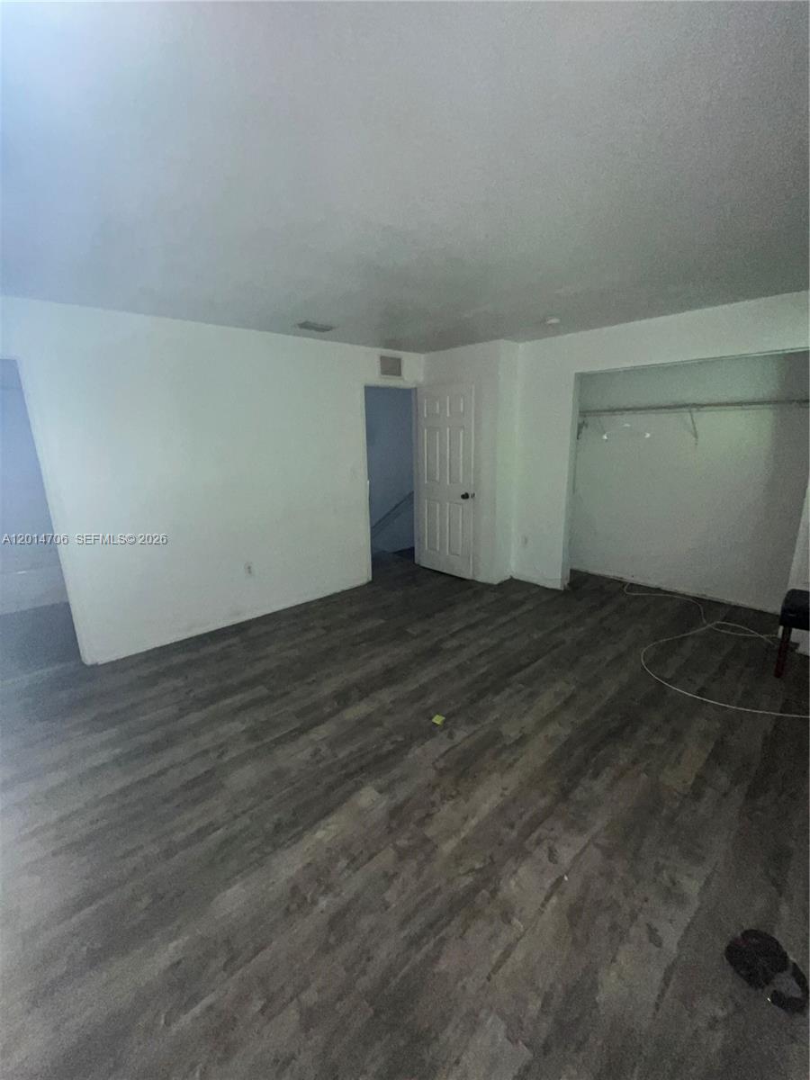 SUPERIOR GARDENS - Residential Lease