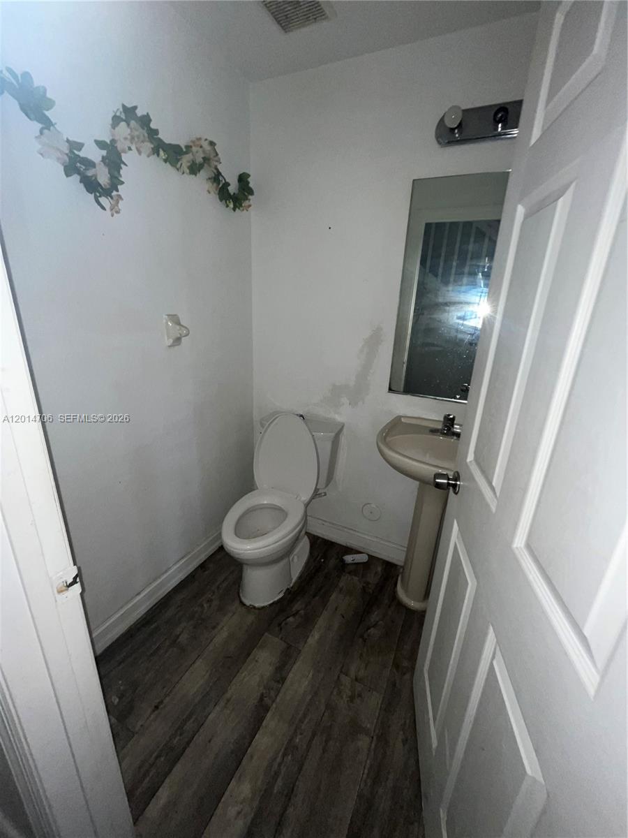 SUPERIOR GARDENS - Residential Lease