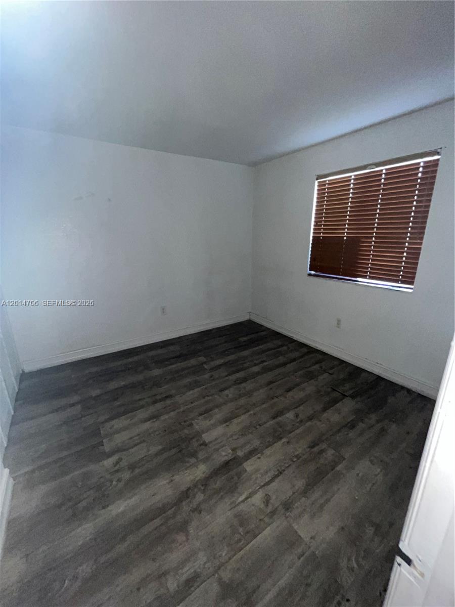 SUPERIOR GARDENS - Residential Lease