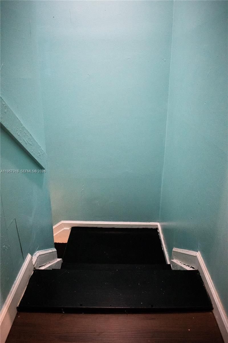 MANORS TOWNHOUSE 14-15 CO - Residential