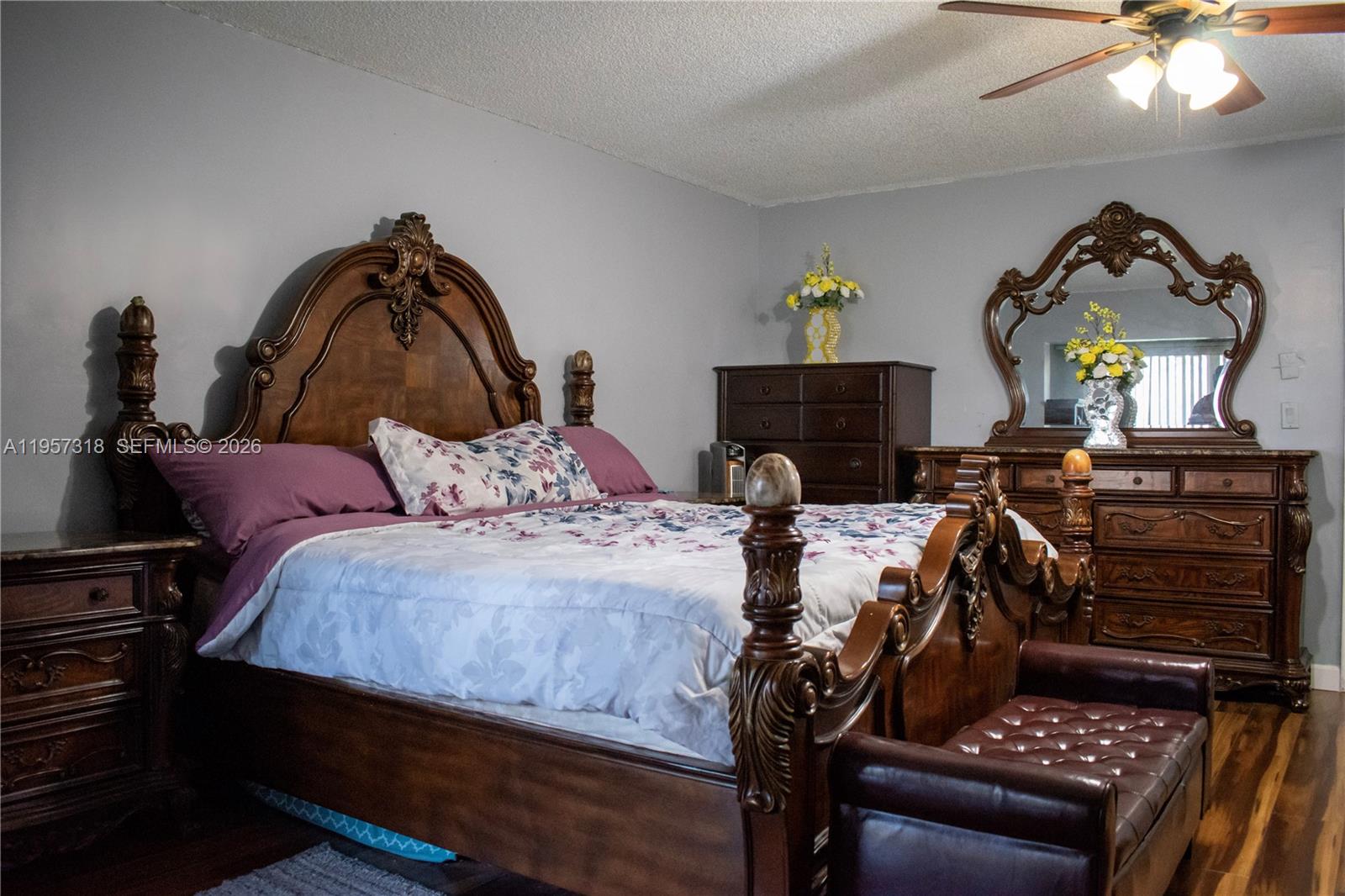 MANORS TOWNHOUSE 14-15 CO - Residential