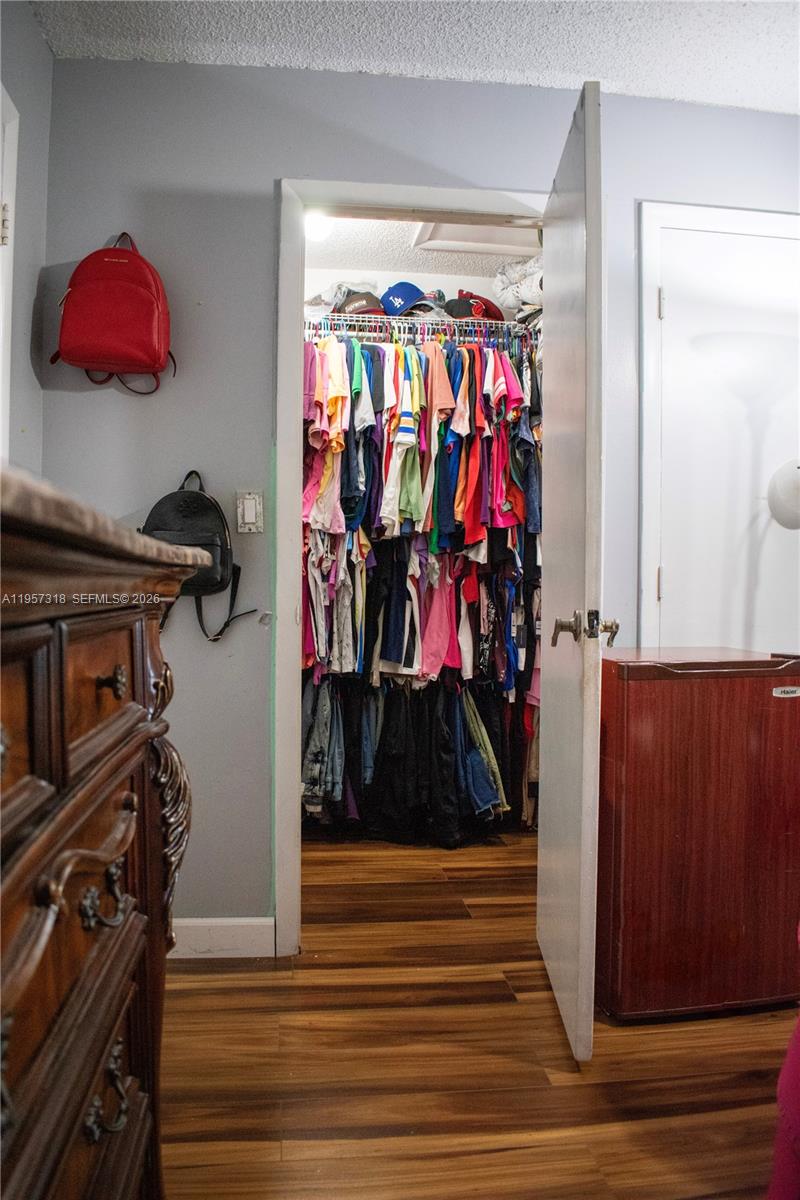 MANORS TOWNHOUSE 14-15 CO - Residential