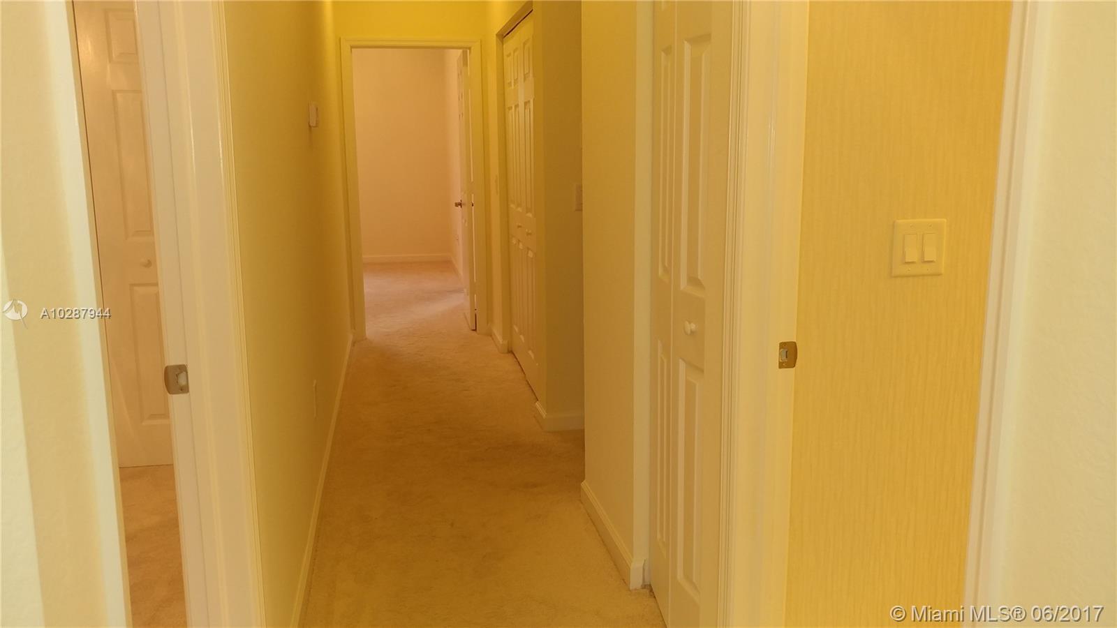 ASTORIA AT CENTRAL PARK - Residential Lease