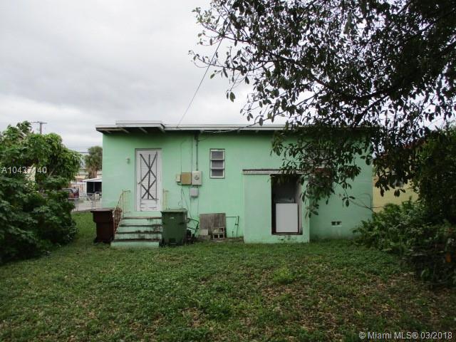 HIALEAH 9TH ADDN - Residential