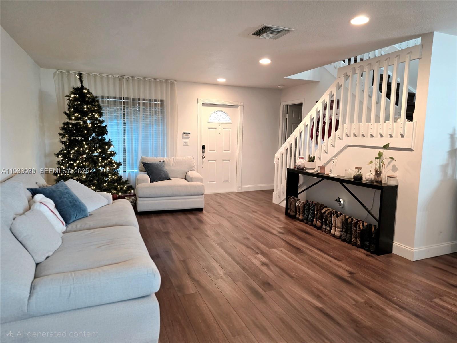 THE HAMMOCKS SEC 3 REPLT - Residential