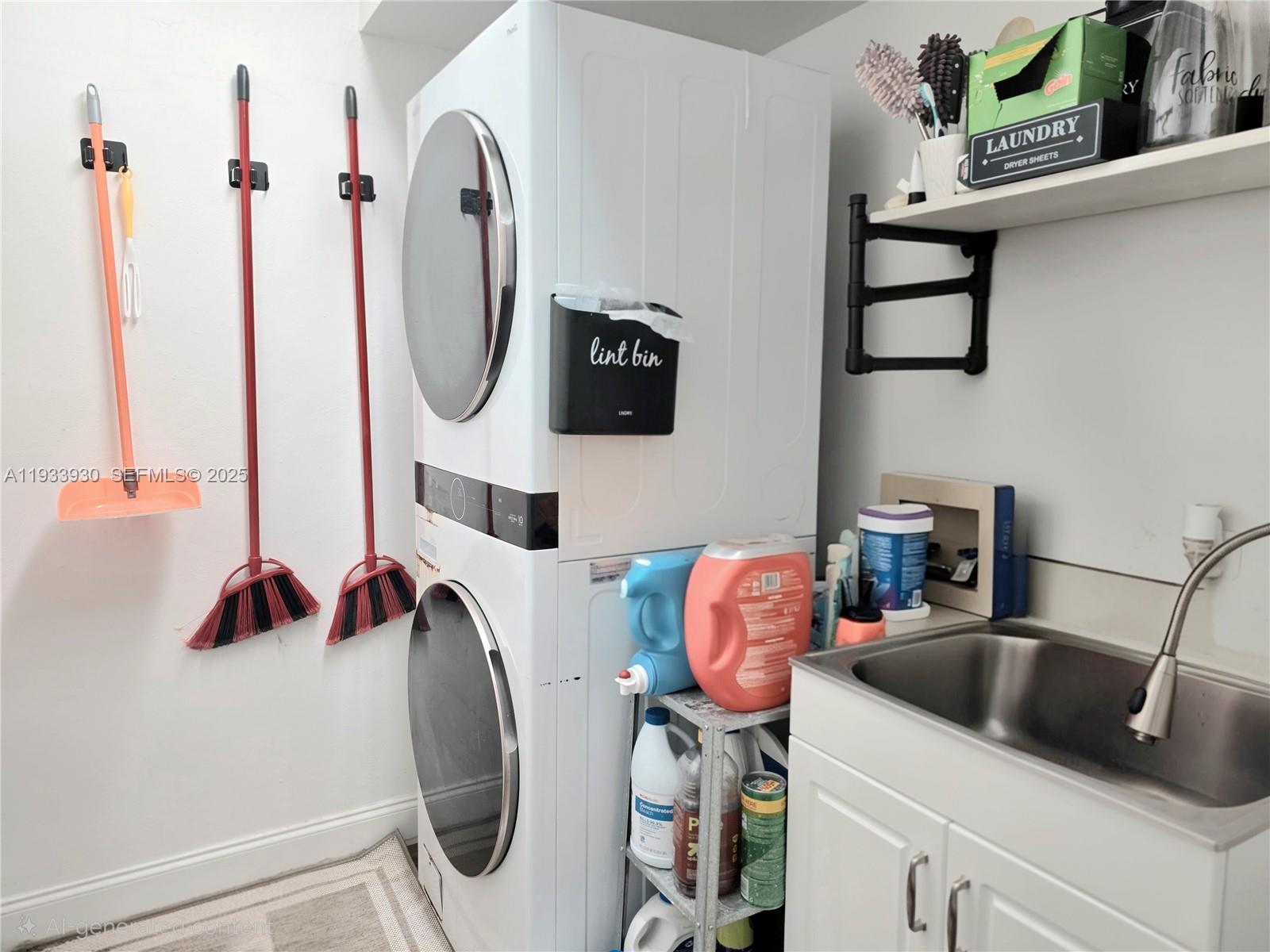 THE HAMMOCKS SEC 3 REPLT - Residential