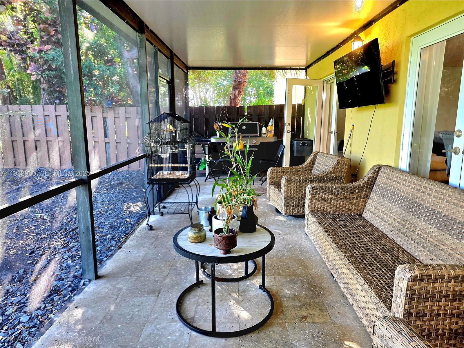 THE HAMMOCKS SEC 3 REPLT - Residential