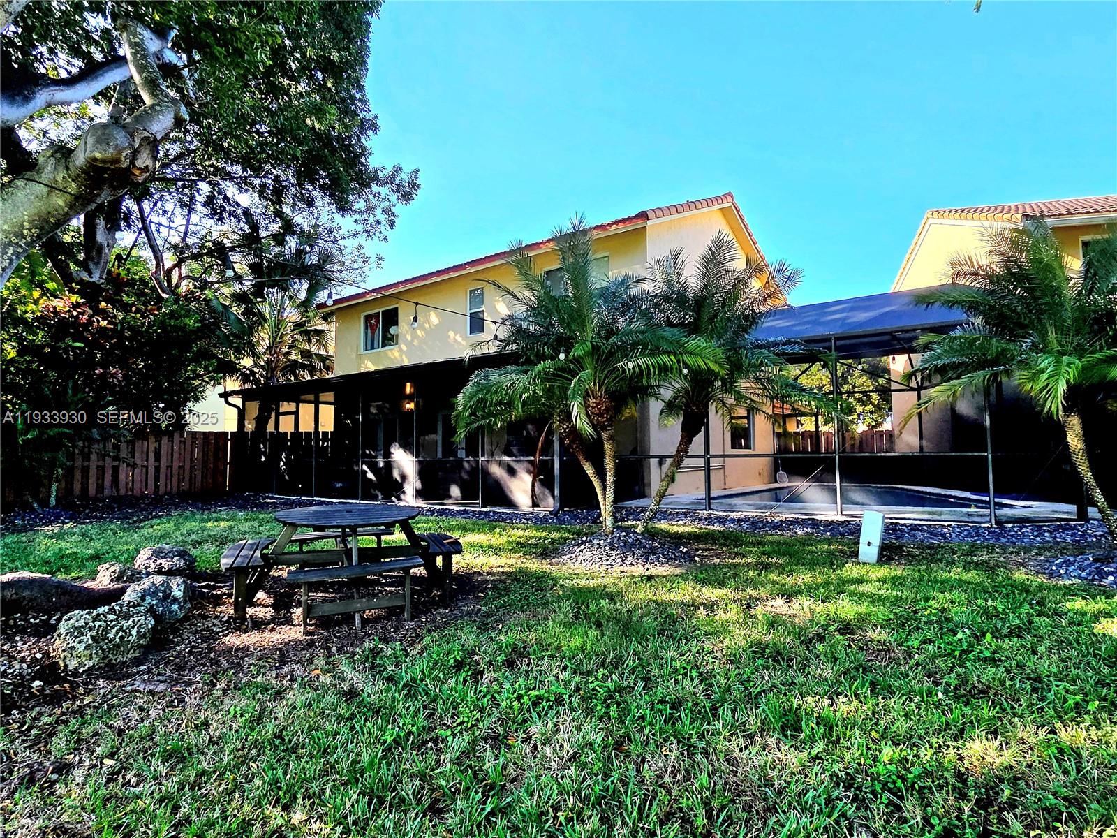 THE HAMMOCKS SEC 3 REPLT - Residential