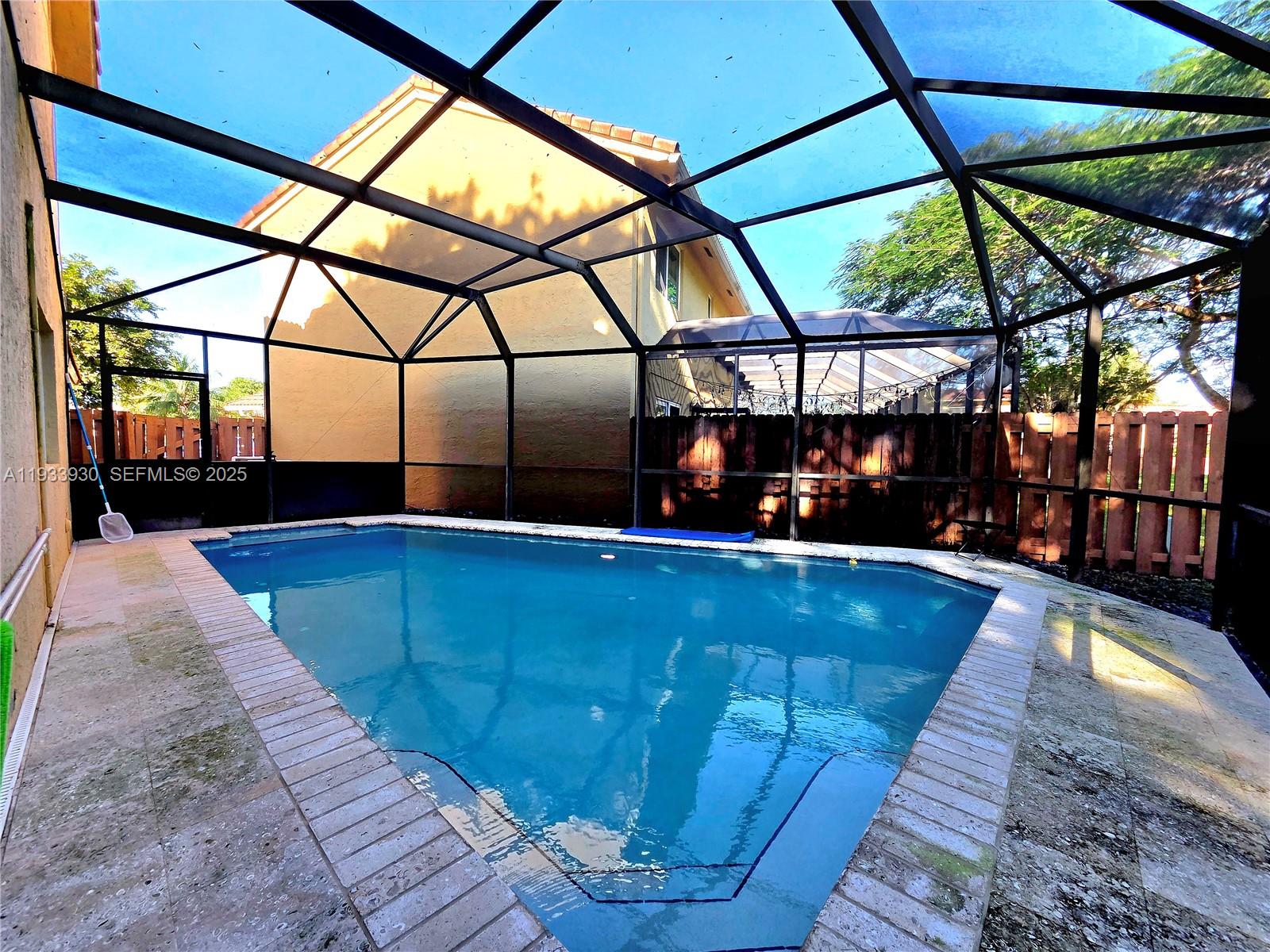 THE HAMMOCKS SEC 3 REPLT - Residential