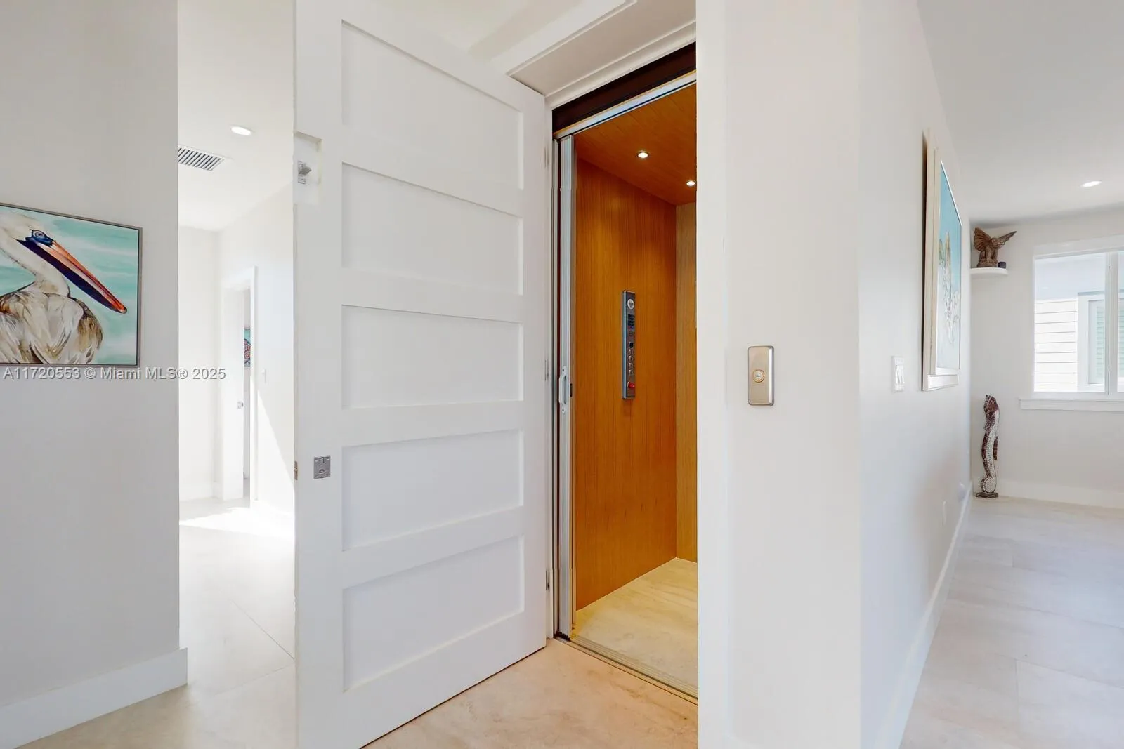 Key Largo, Florida 33037, United States, 4 Bedrooms Bedrooms, ,4 BathroomsBathrooms,Residential,Pending,20198