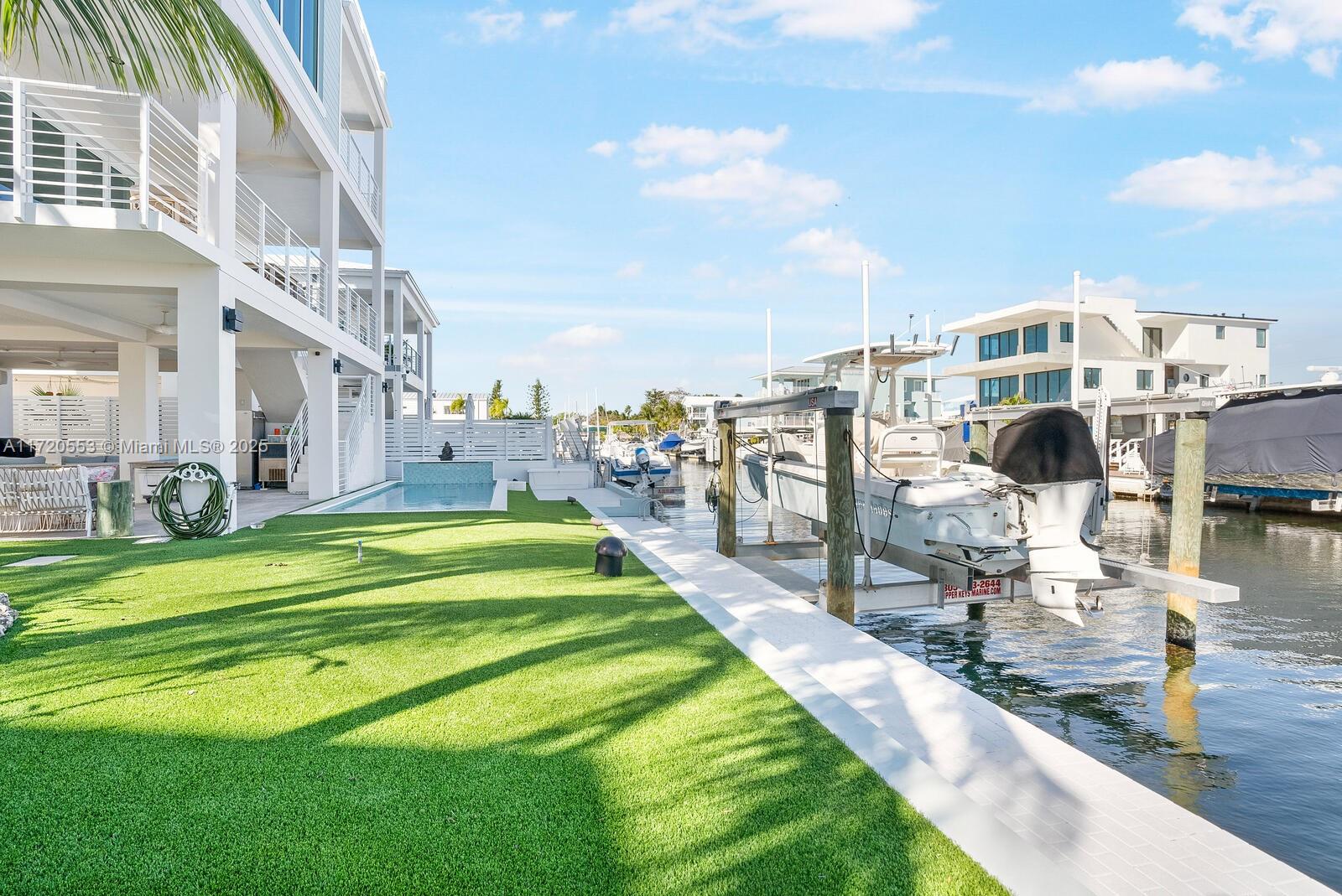 CROSS KEY WATERWAYS EST S - Residential