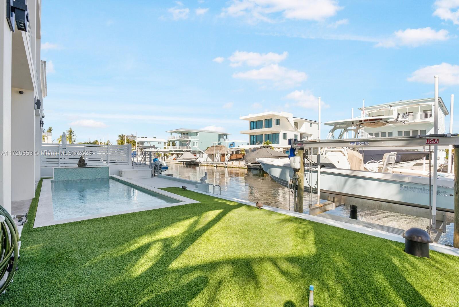 CROSS KEY WATERWAYS EST S - Residential