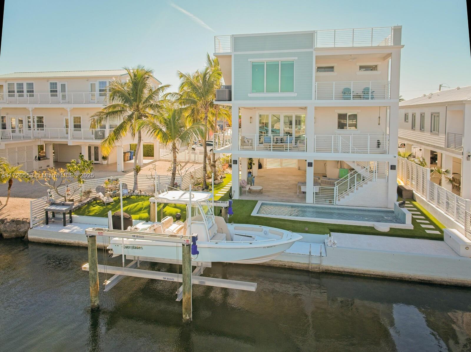 CROSS KEY WATERWAYS EST S - Residential