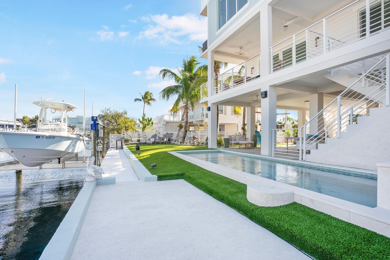 CROSS KEY WATERWAYS EST S - Residential