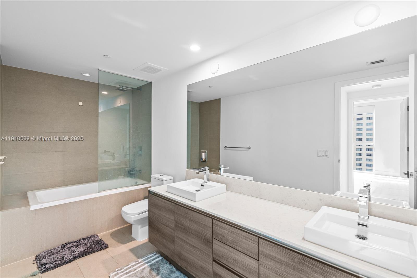 THE BONDO (1080 BRICKELL) - Residential