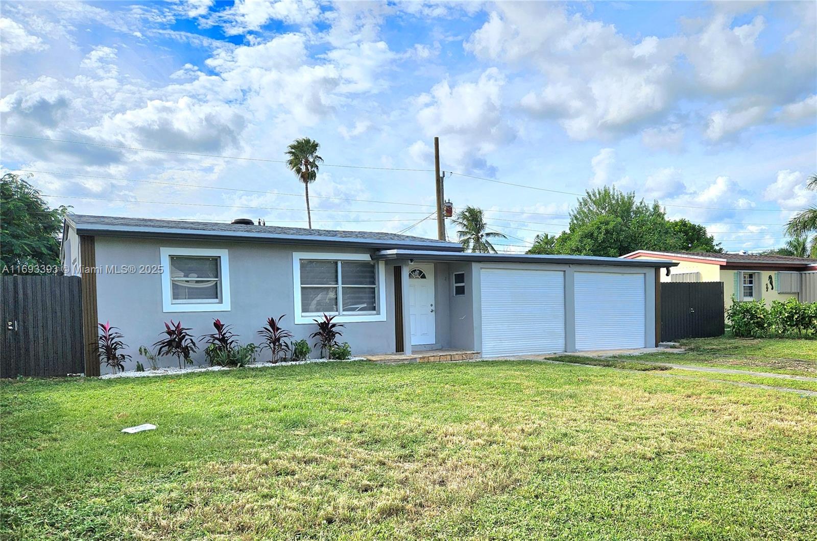 Property for Sale at 2865 Ne 13th Ave, Pompano Beach, Broward County, Florida - Bedrooms: 5 
Bathrooms: 4  - $720,000