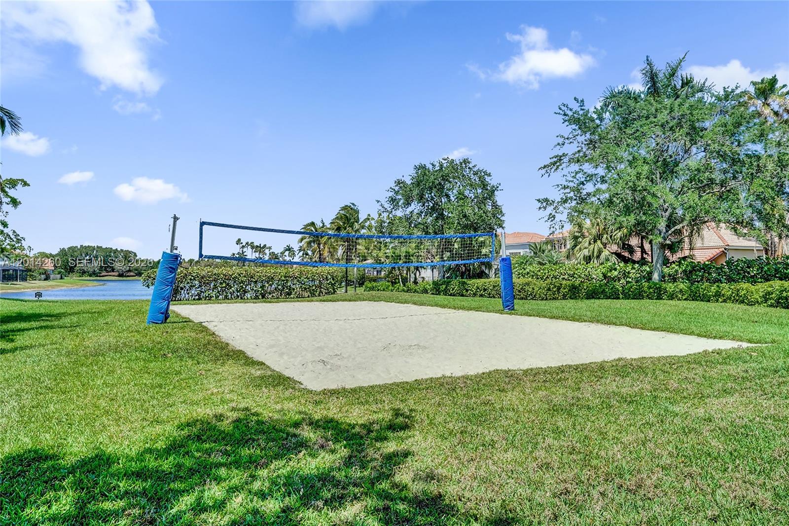 Maple Island - Residential