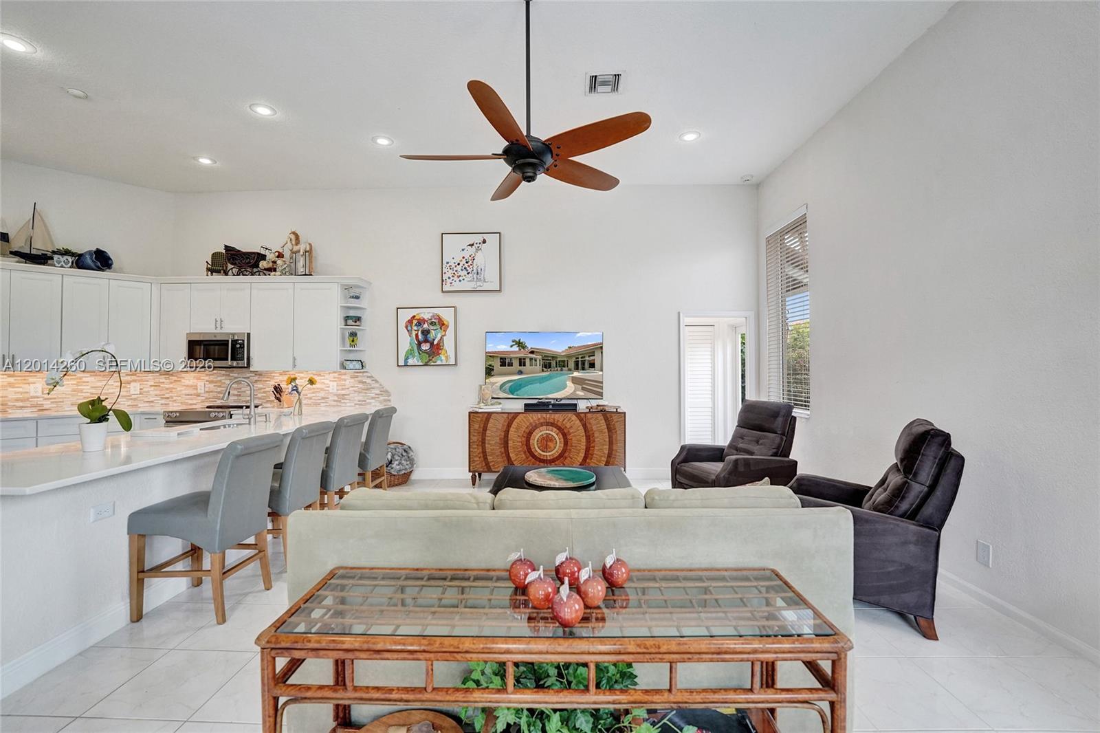 Maple Island - Residential