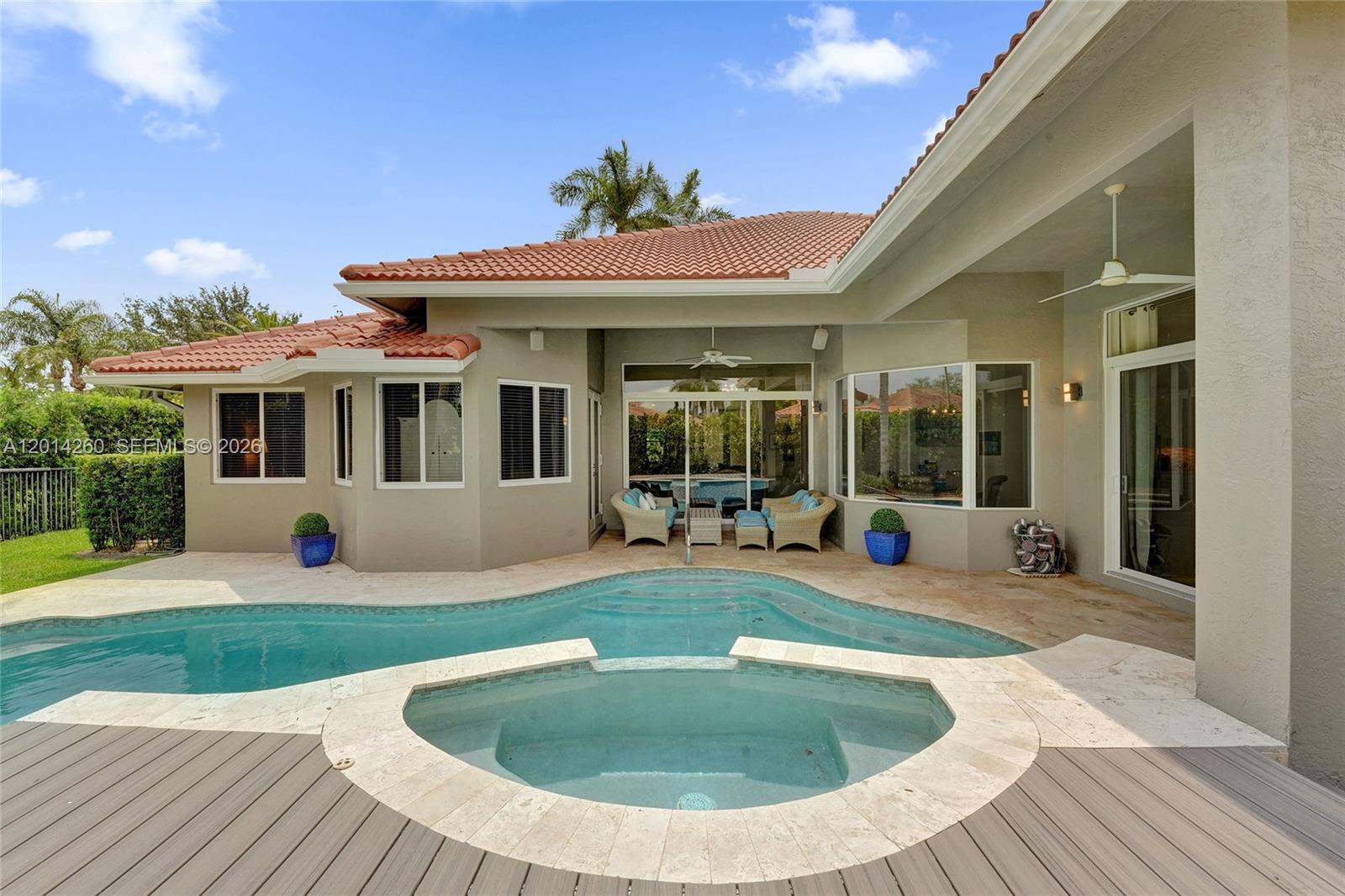 Maple Island - Residential