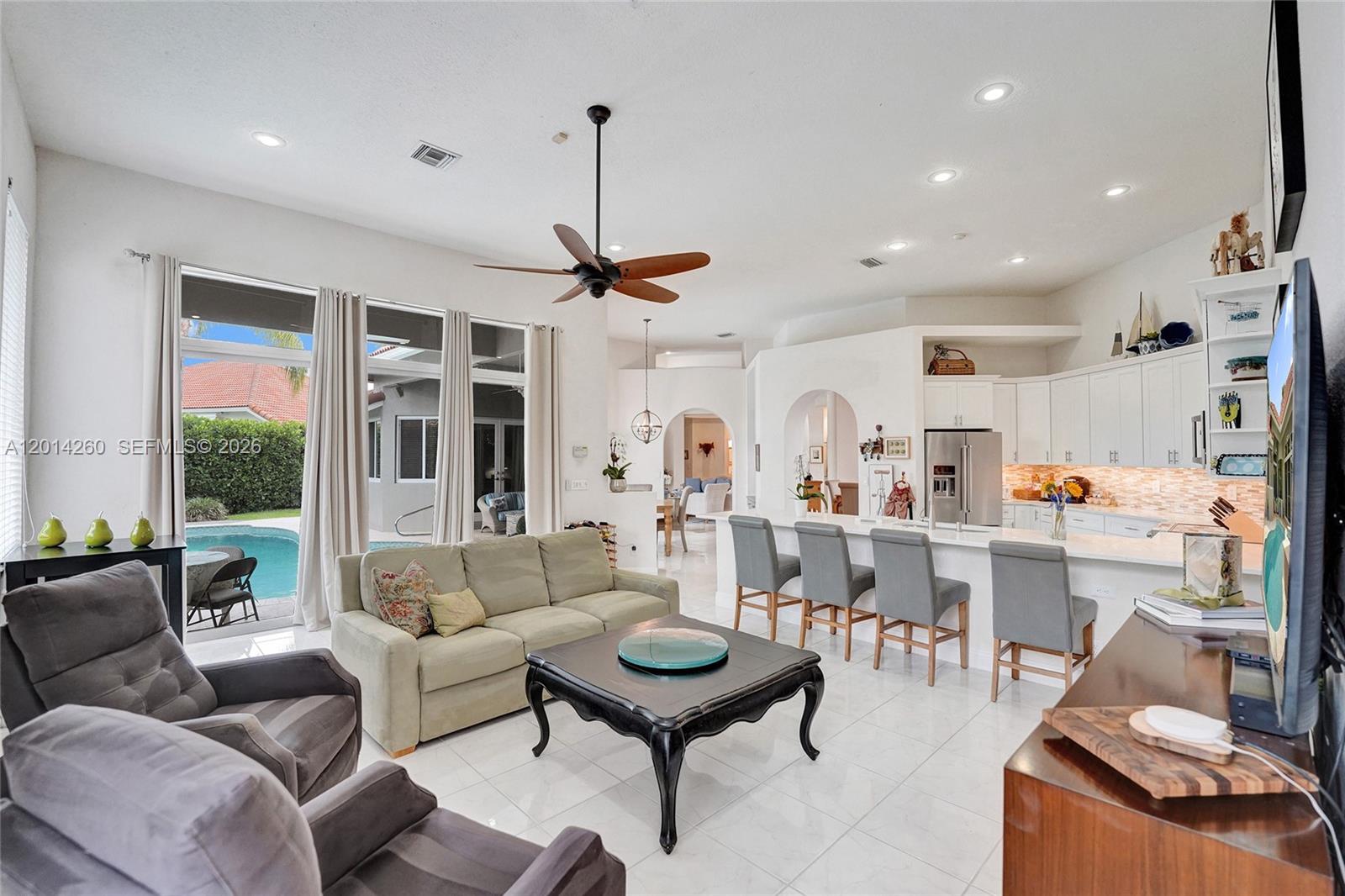 Maple Island - Residential