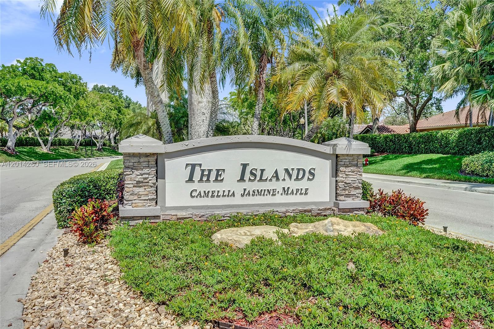 Maple Island - Residential