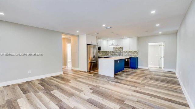 1050 SW 11th St 1050-A