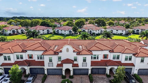 Photo of 11646 SW 13th Ln, Pembroke Pines, FL 33025 (MLS # A12098922)