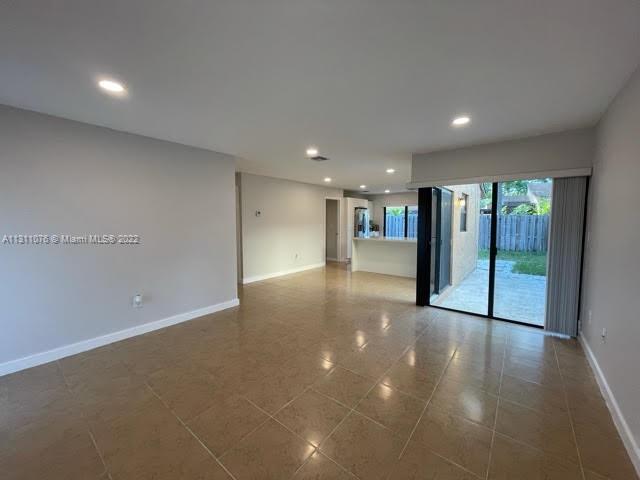 WOODGATE - Residential Lease