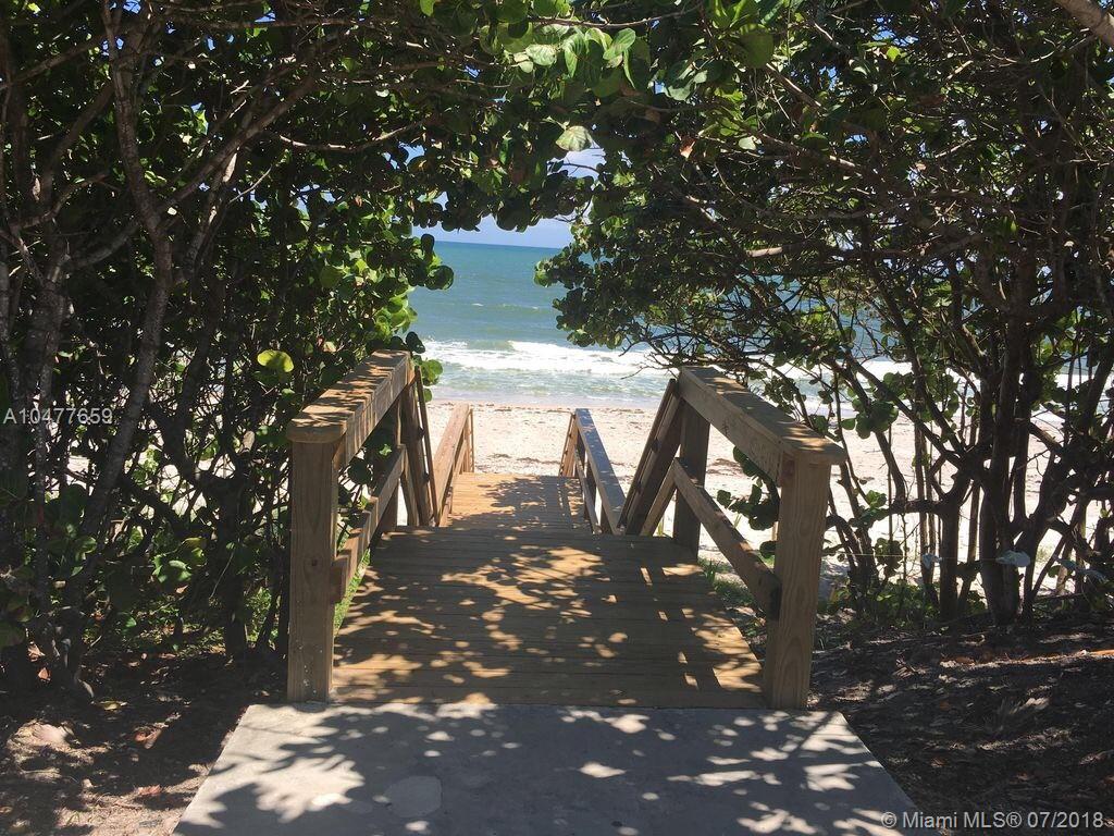 Xanadu by the sea - Residential