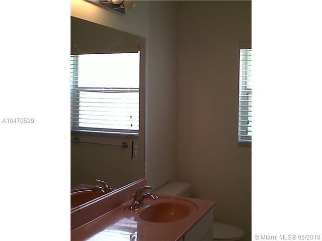 GARDEN LAKE - Residential Lease