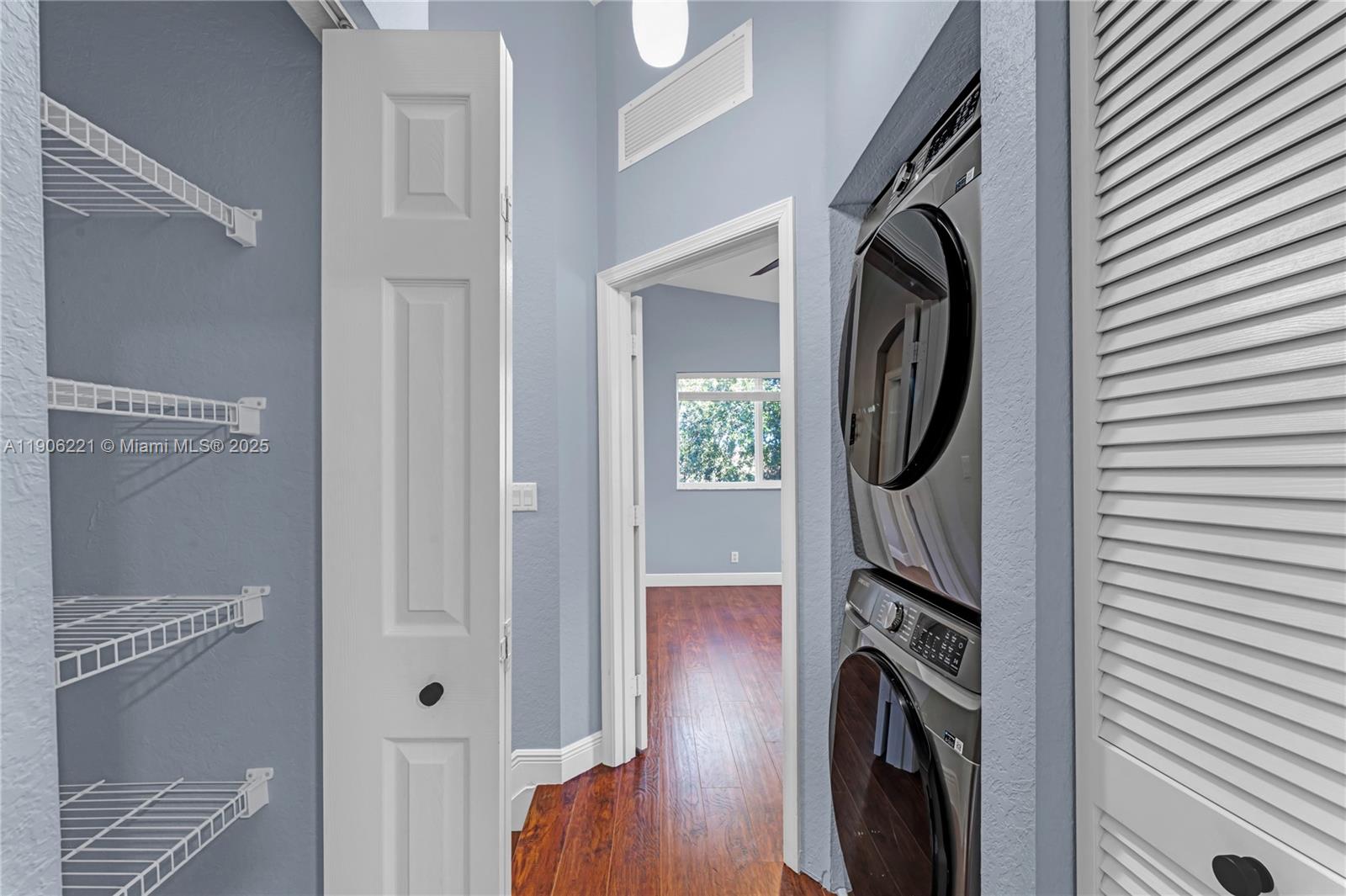 SIERRA BAY - Residential