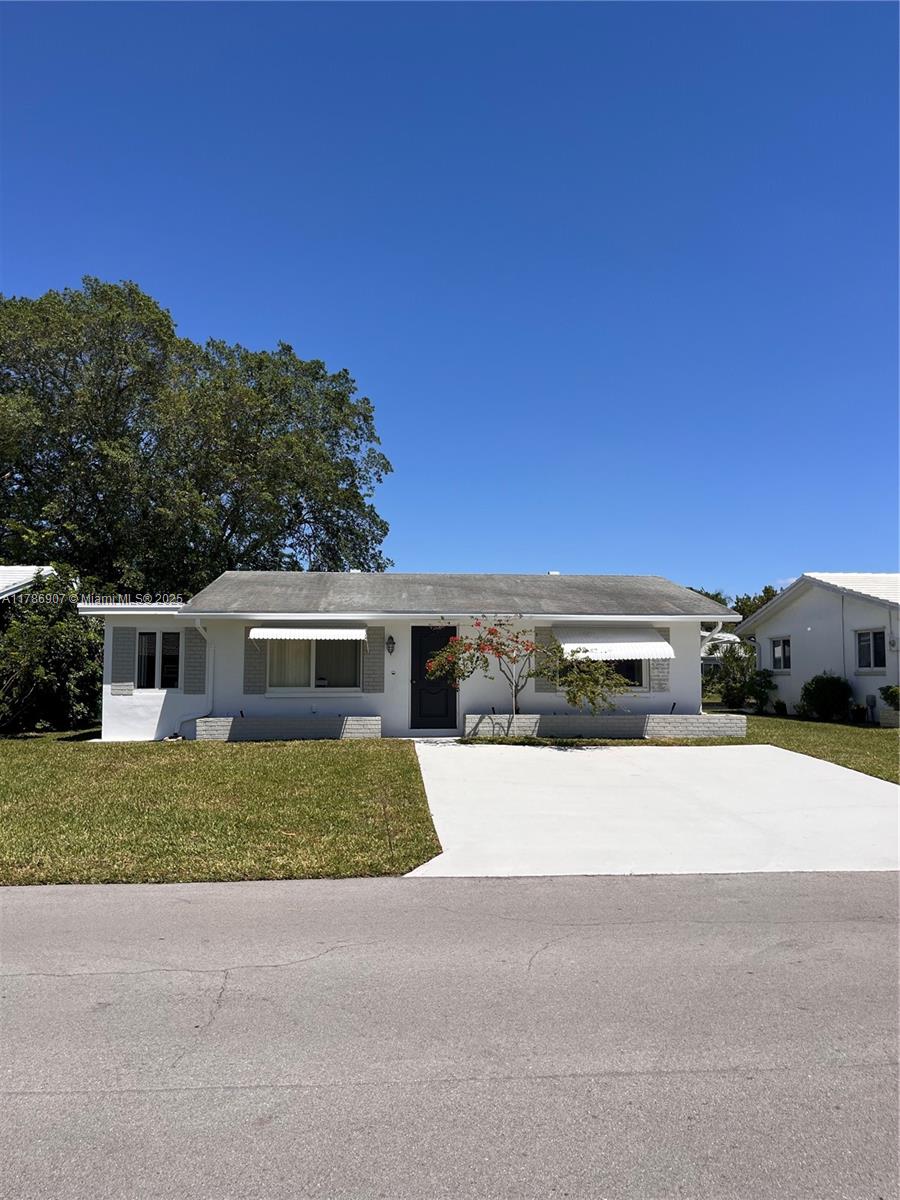 Property for Sale at 4405 Nw 46th St, Tamarac, Broward County, Florida - Bedrooms: 2 
Bathrooms: 2  - $318,000