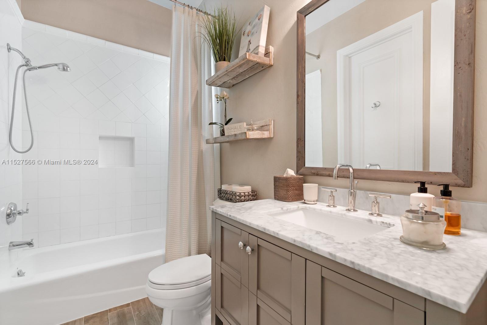 MARTIN BROTHERS HOMES - Residential