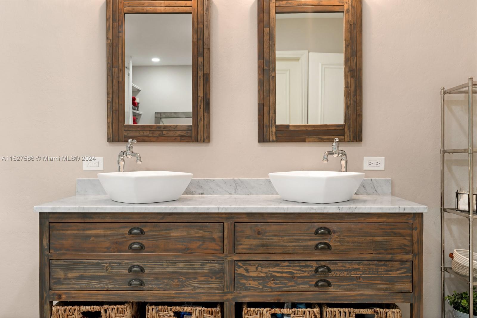 MARTIN BROTHERS HOMES - Residential