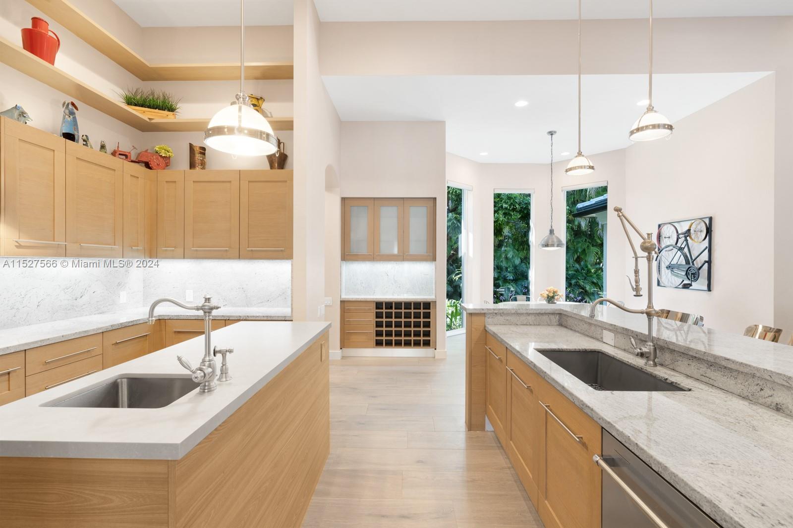 MARTIN BROTHERS HOMES - Residential