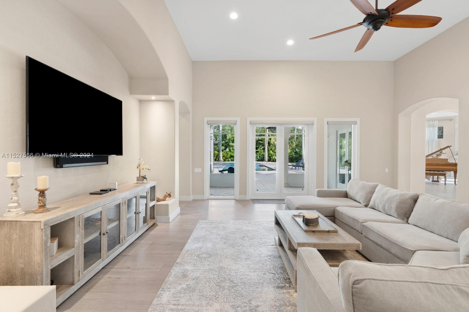 MARTIN BROTHERS HOMES - Residential