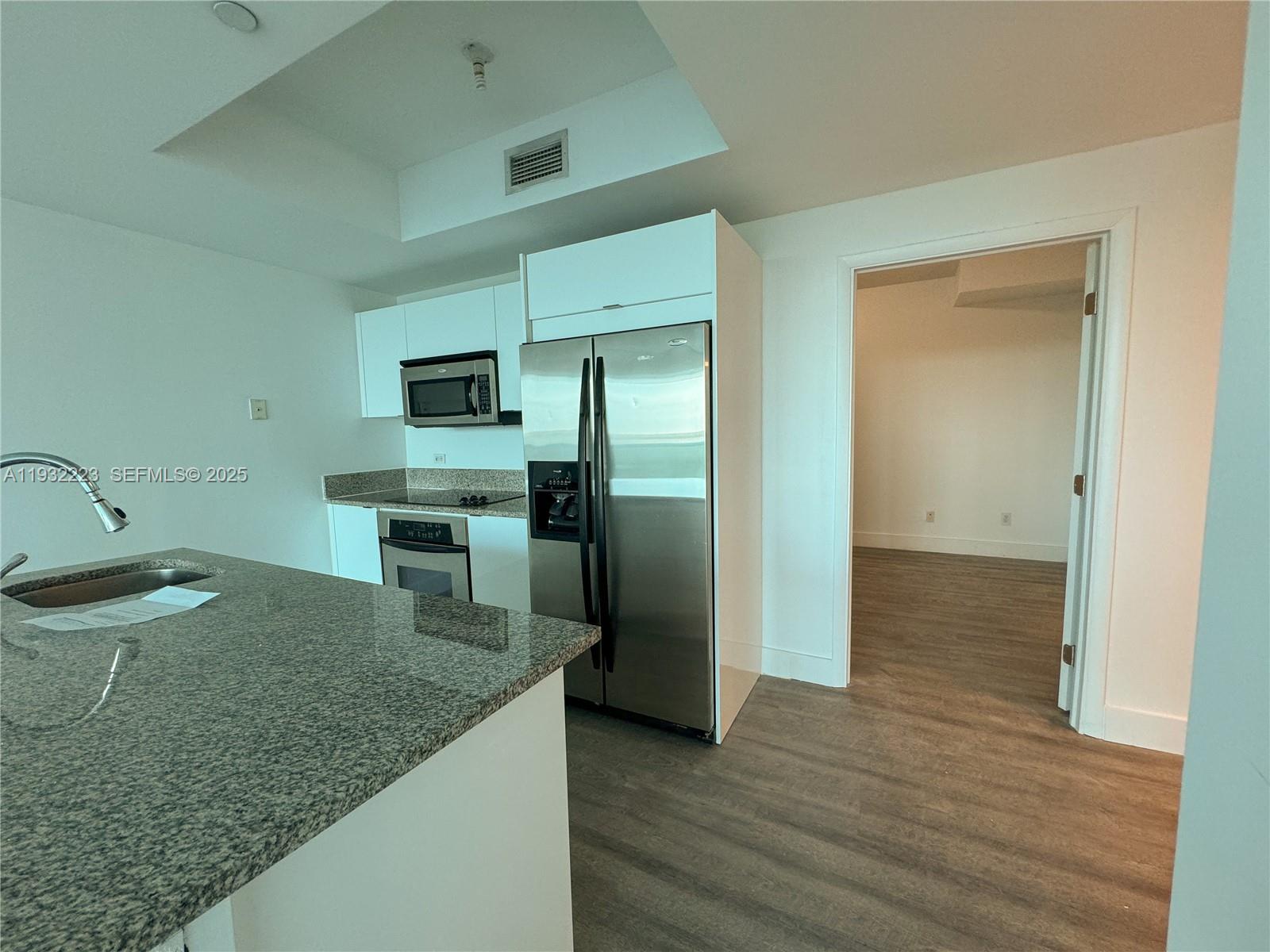MARINABLUE CONDO - Residential Lease