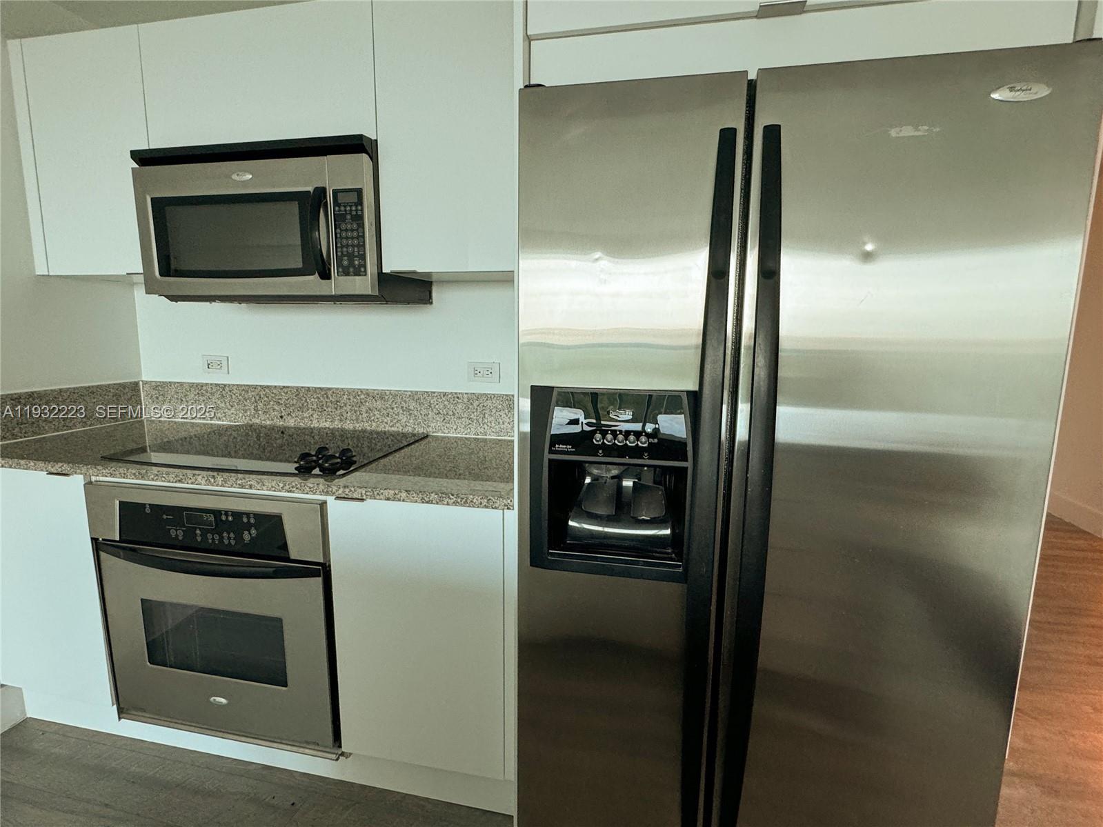 MARINABLUE CONDO - Residential Lease