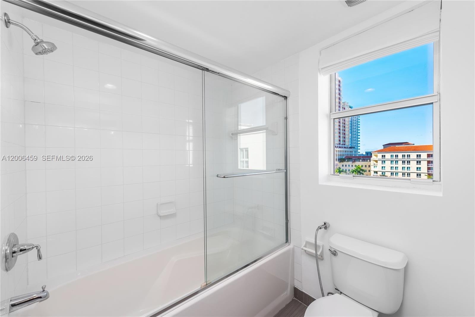 DOWNTOWN DADELAND CONDO N - Residential