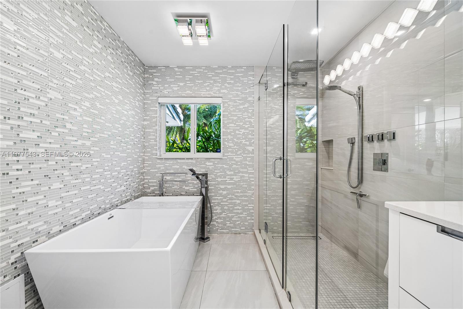 LAKE PLACID - Residential