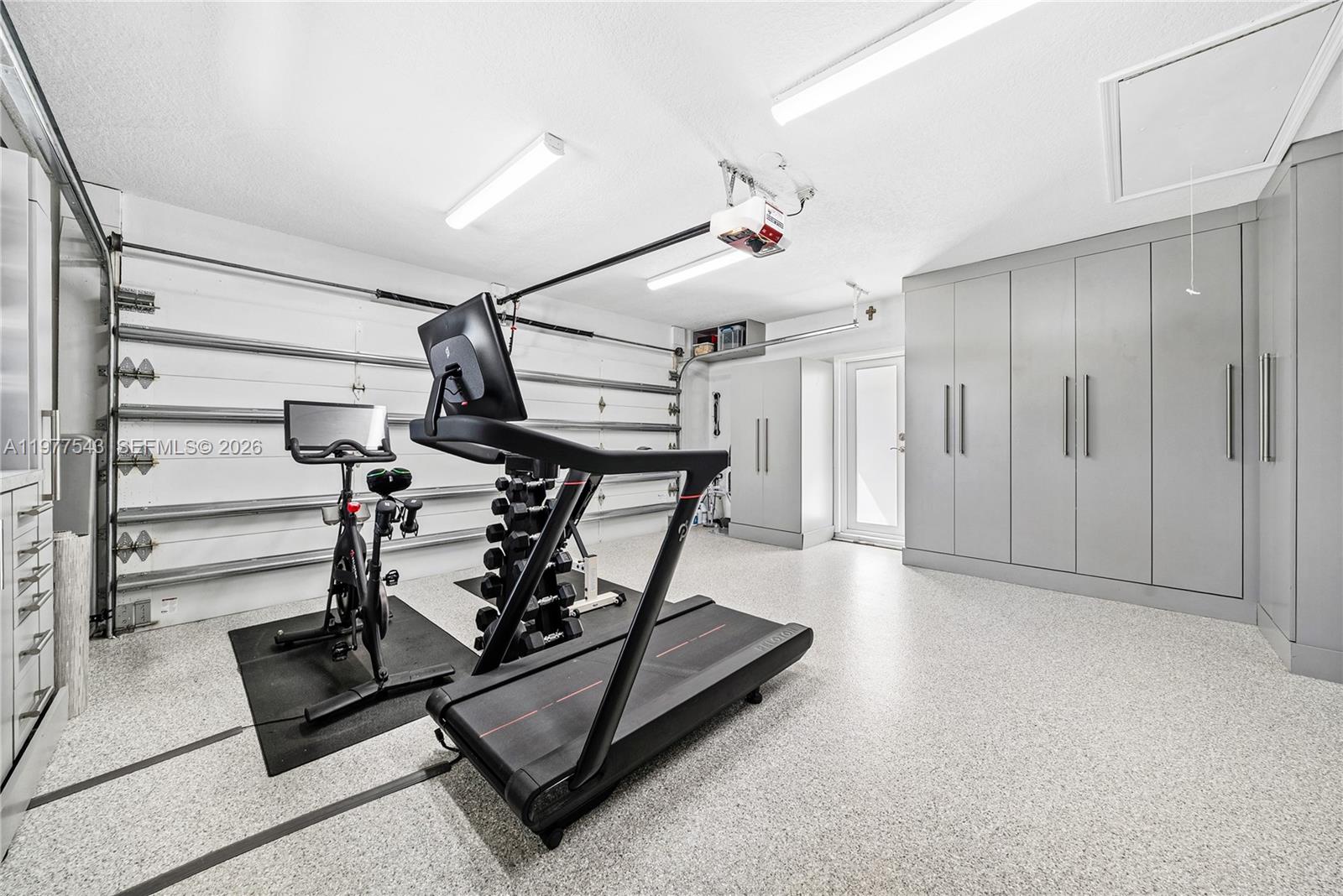 LAKE PLACID - Residential