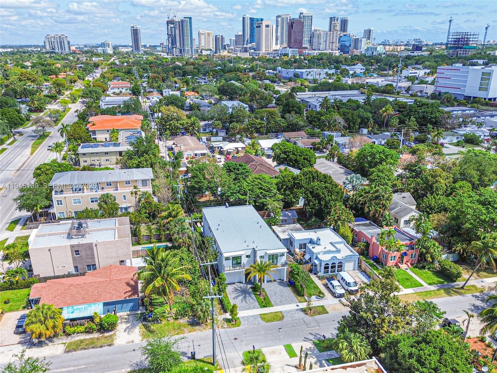 LAUDERDALE - Residential Lease