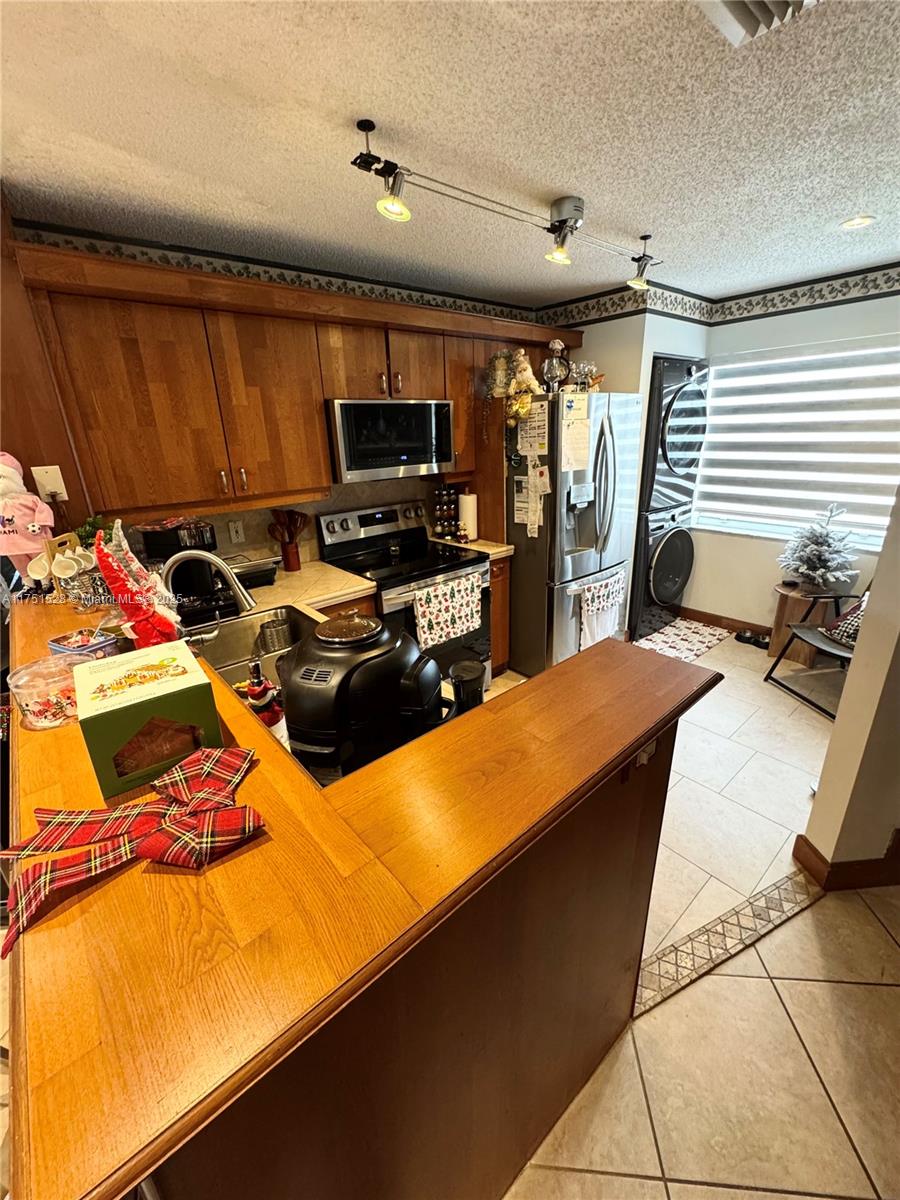 BONITA VILLAS CONDO - Residential