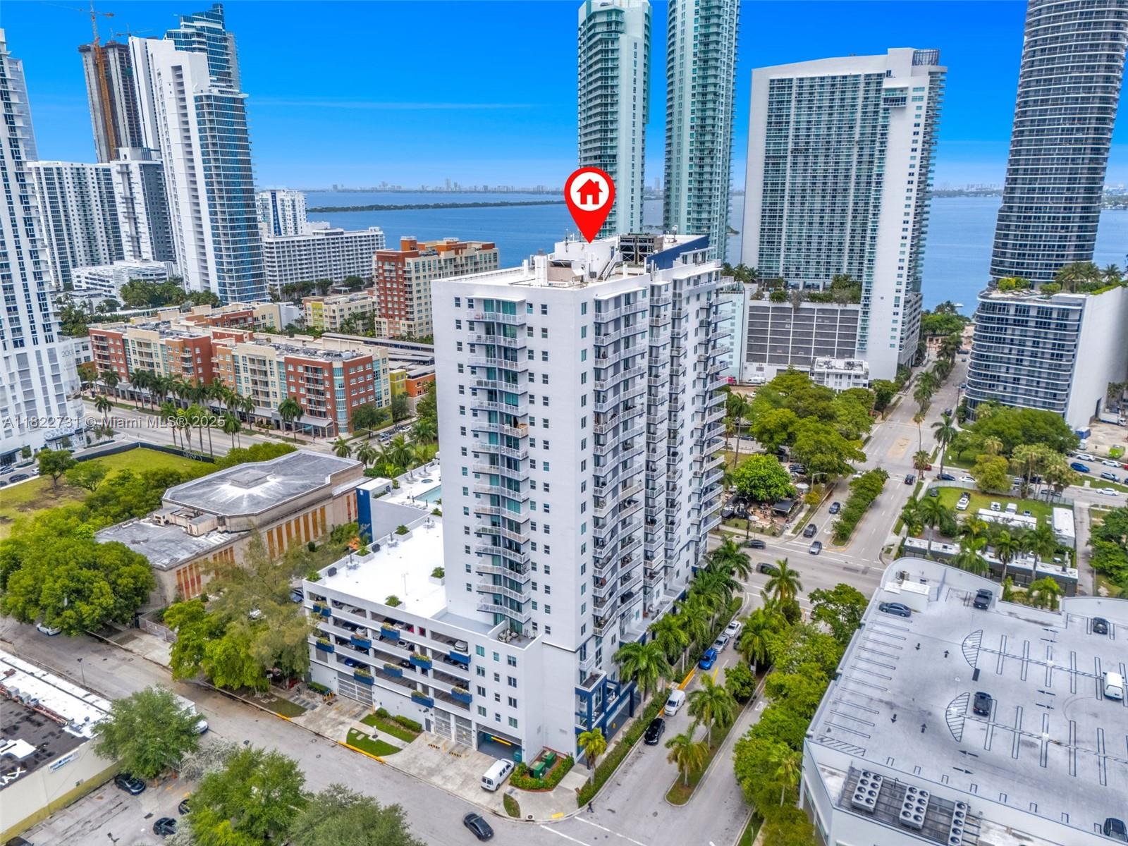 275 NE 18th St 706