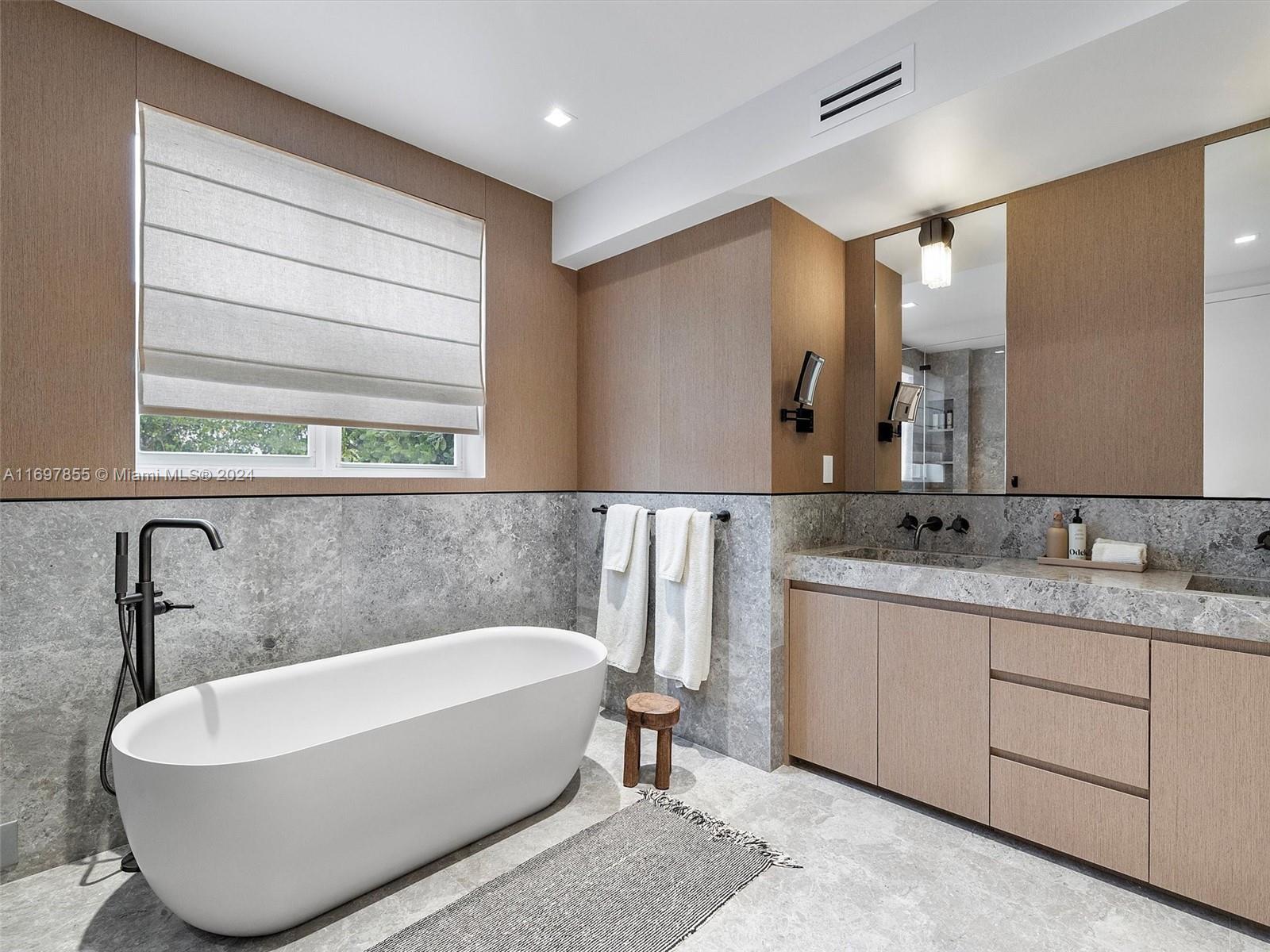 AQUA AT ALLISON ISLAND - Residential