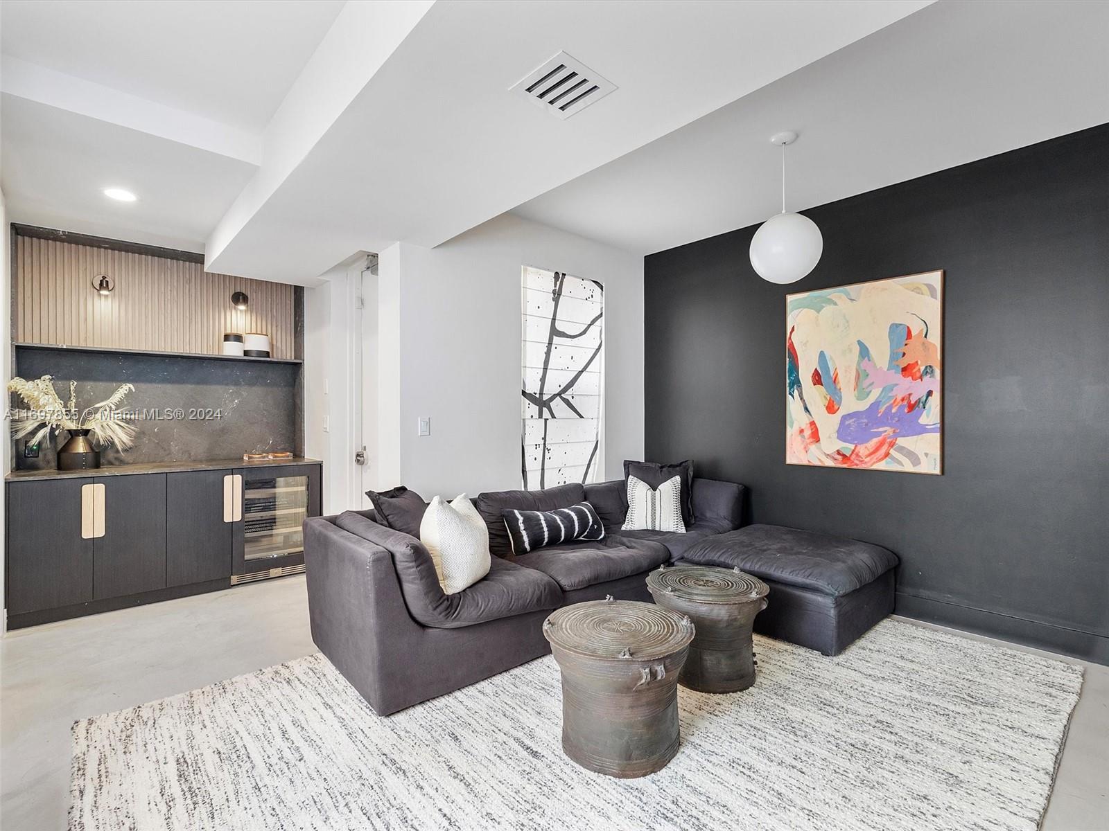 AQUA AT ALLISON ISLAND - Residential