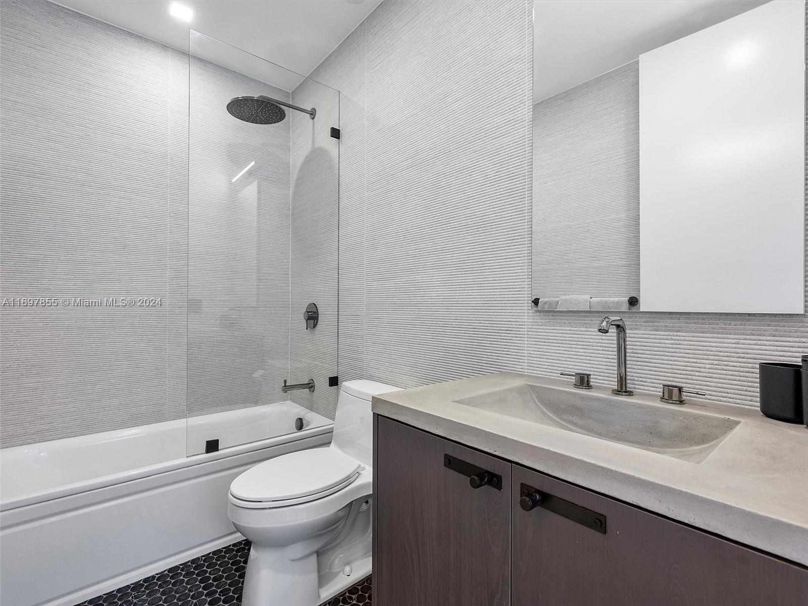 AQUA AT ALLISON ISLAND - Residential