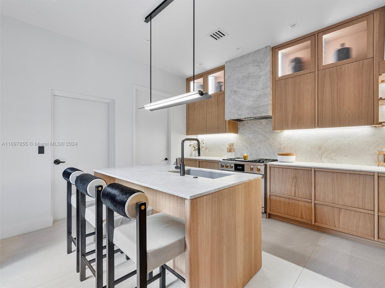 AQUA AT ALLISON ISLAND - Residential