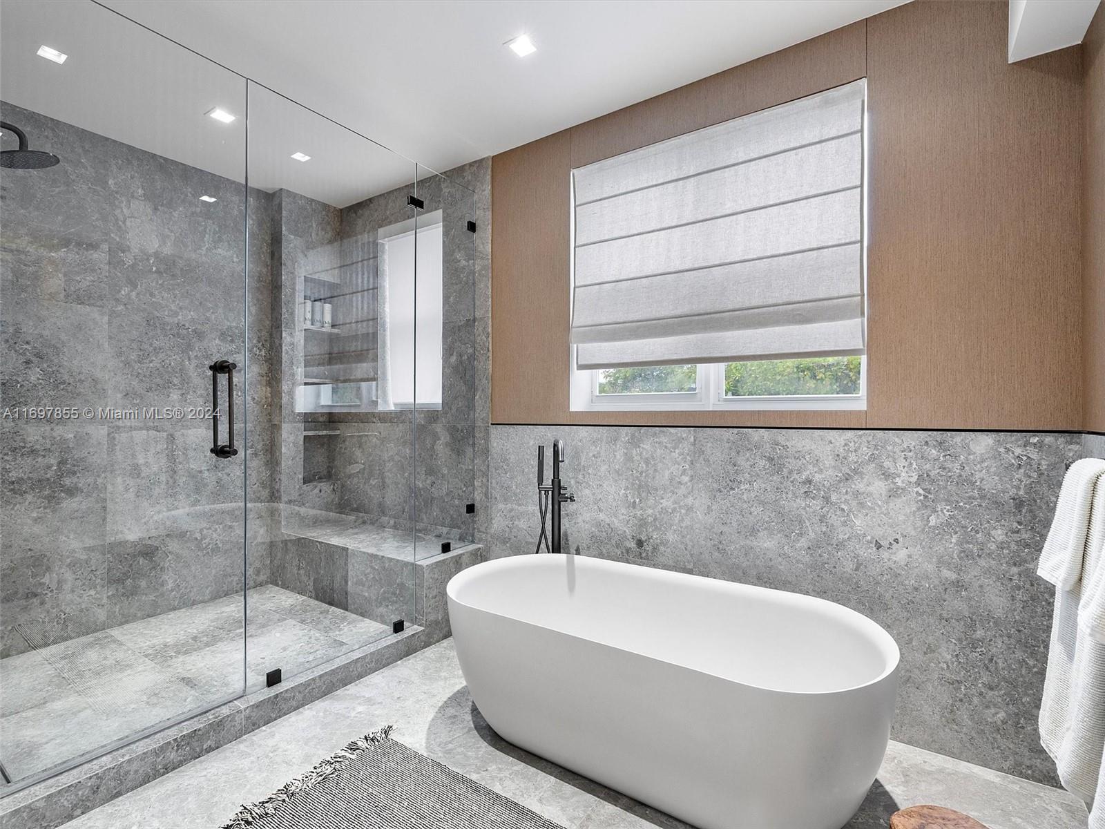 AQUA AT ALLISON ISLAND - Residential